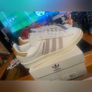 Kith Adidas Campus 80s